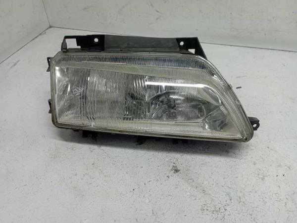 PHARE DROIT CITROEN - Vue 1